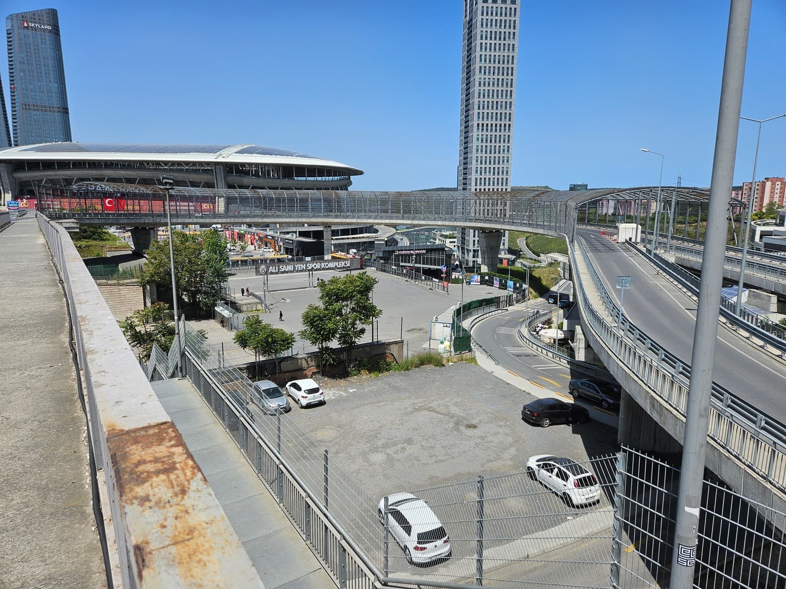 Galatasaray topa sahip oldu, puanı alamadı: Sporting yenilgisi ve Şampiyonlar Ligi tablosu